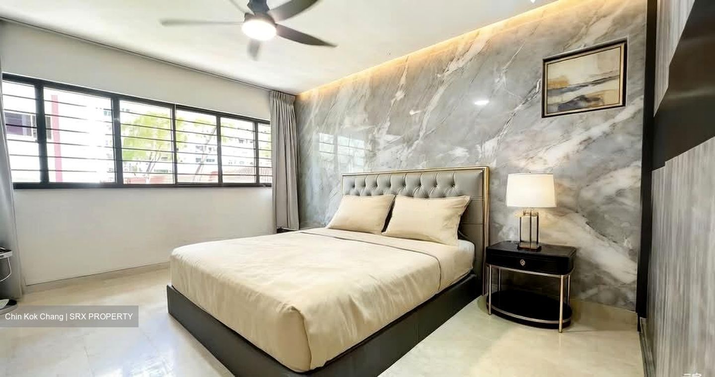 Blk 654 Hougang Avenue 8 (Hougang), HDB Executive #556111801